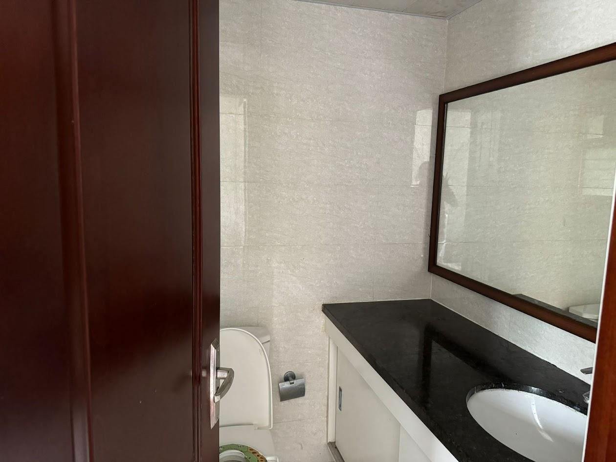 Adarsh Palm Retreat — image 9