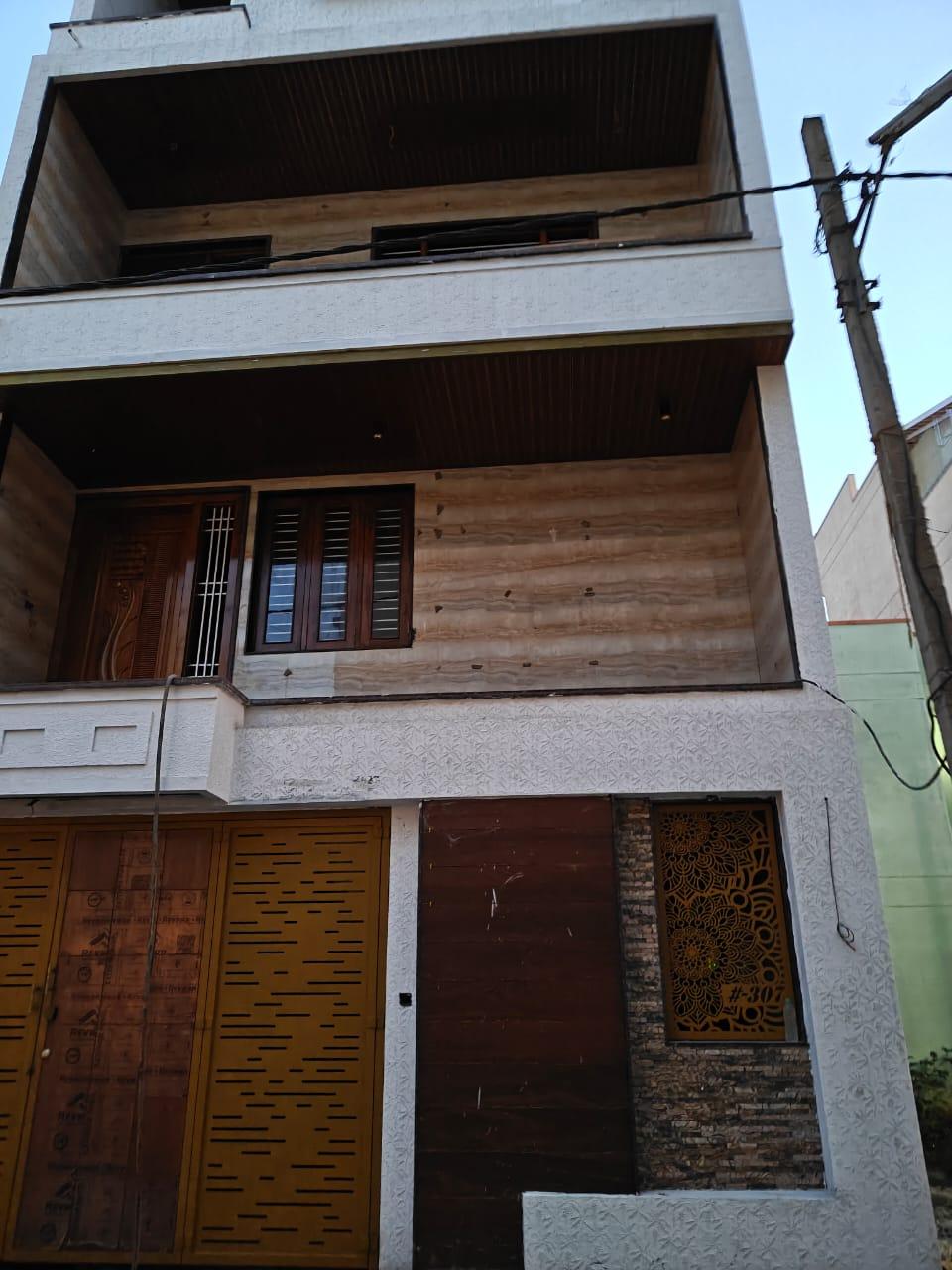 Vijayanagar  flat — image 8