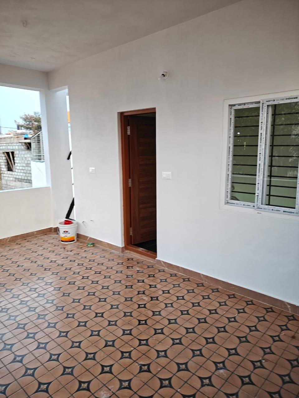 Vijayanagar  flat — image 9