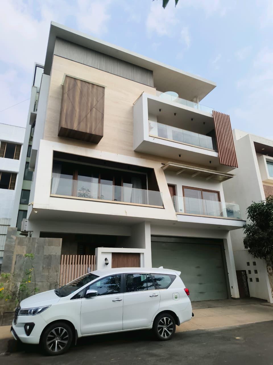 Royal Crest Villa