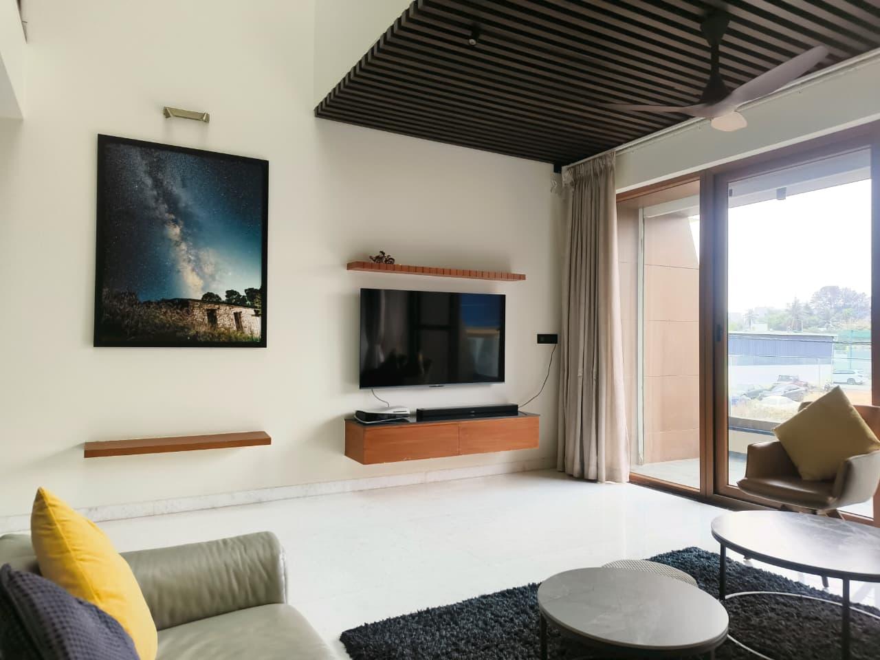 Royal Crest Villa — image 6
