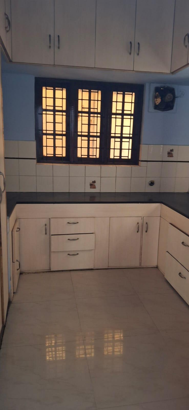 Independent house in Mathikere msr nagar — image 4